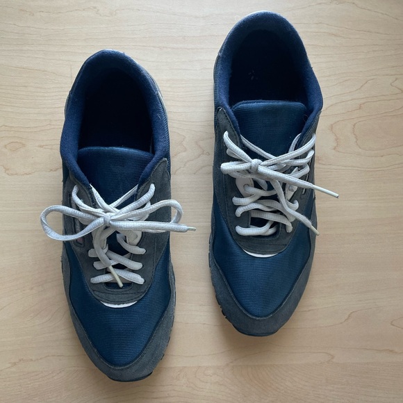 Navy blue Reebok sneakers - Picture 9 of 11